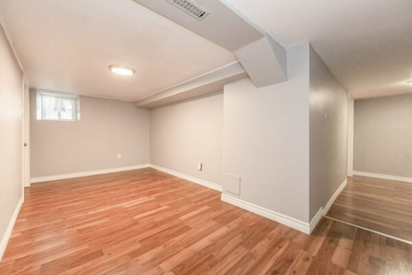 030-177 Weber Street East, Kitchener, ON-40_m