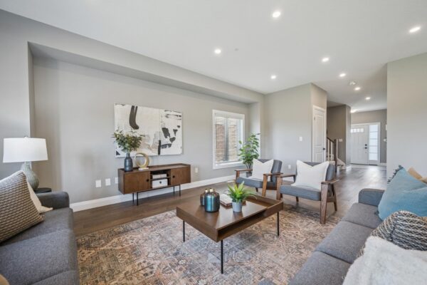 10-Snyder Ave N 010