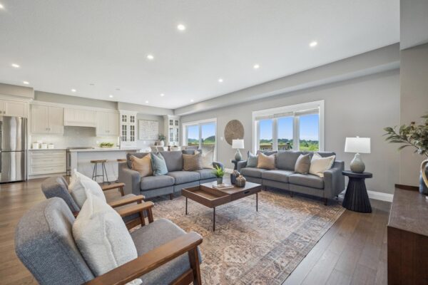 11-Snyder Ave N 011