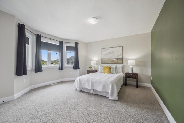 27-Snyder Ave N 027