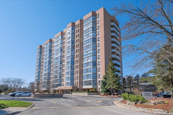 01-265 Westcourt Pl Waterloo-11