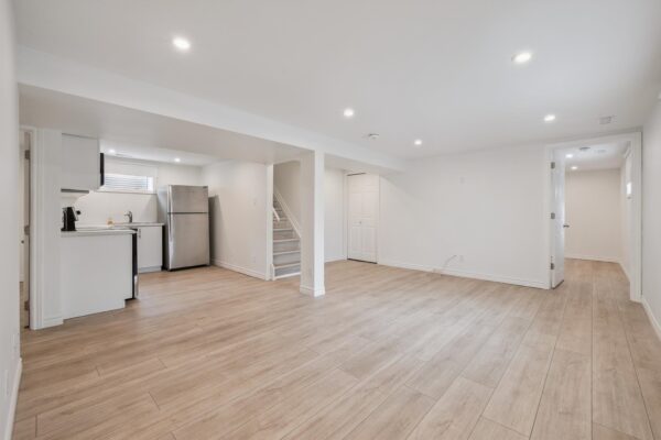 26-Kingswood Dr 026