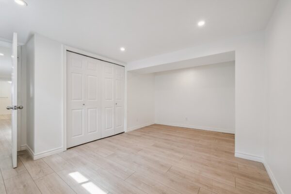 30-Kingswood Dr 030