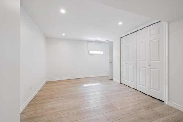 31-Kingswood Dr 031