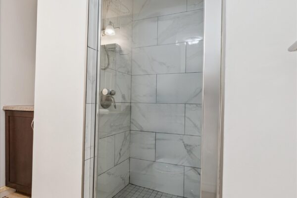 35-Kingswood Dr 035