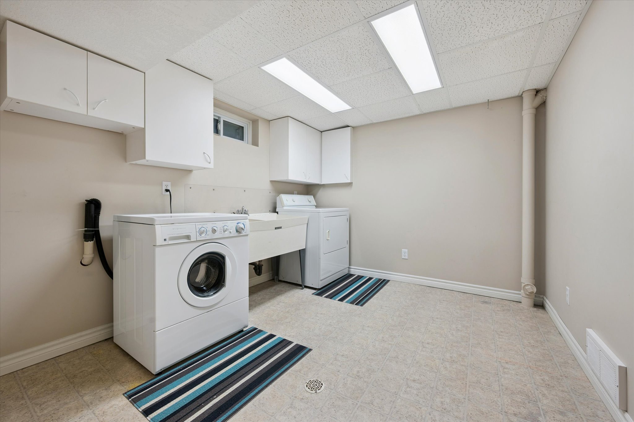 33-Forestwood Dr 033